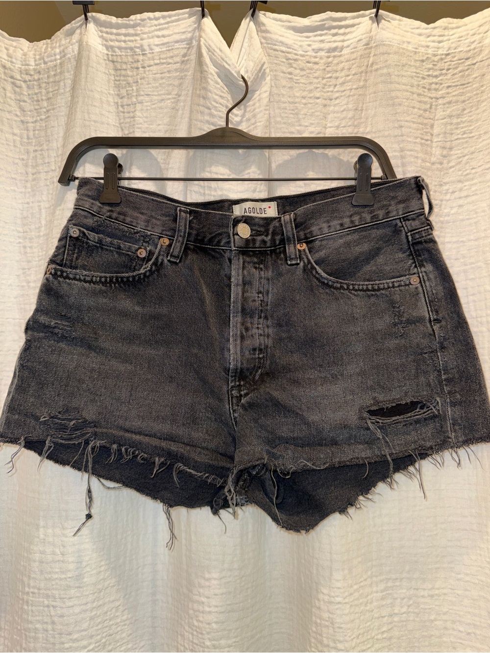 AGOLDE Parker Vintage Cut-Off High-Rise Denim Shorts 🖤 Washed Black Distressed